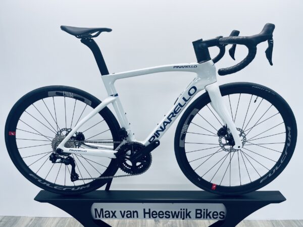 Pinarello F5 105 Di2 2025